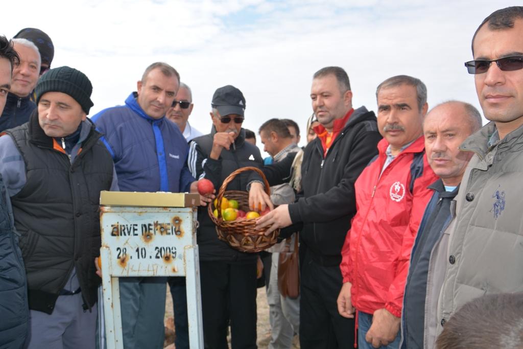 8.GELENEKSEL DİNEK DAĞI CUMHURİYET YÜRÜYÜŞÜ GERÇEKLEŞTİ - Kırıkkale Haber, Son Dakika Kırıkkale Haberleri