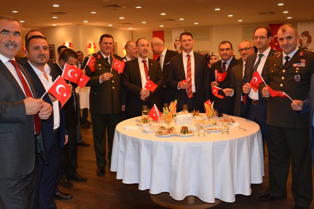 Cumhuriyet Bayramı Resepsiyonu Verildi - Kırıkkale Haber, Son Dakika Kırıkkale Haberleri Cumhuriyet Bayramı Resepsiyonu Verildi - Kırıkkale Haber, Son Dakika Kırıkkale Haberleri