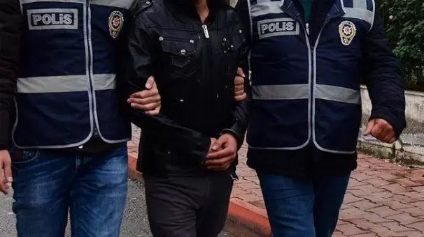 Sahte Kimlikle Yakalandı - Kırıkkale Haber, Son Dakika Kırıkkale Haberleri Sahte Kimlikle Yakalandı - Kırıkkale Haber, Son Dakika Kırıkkale Haberleri