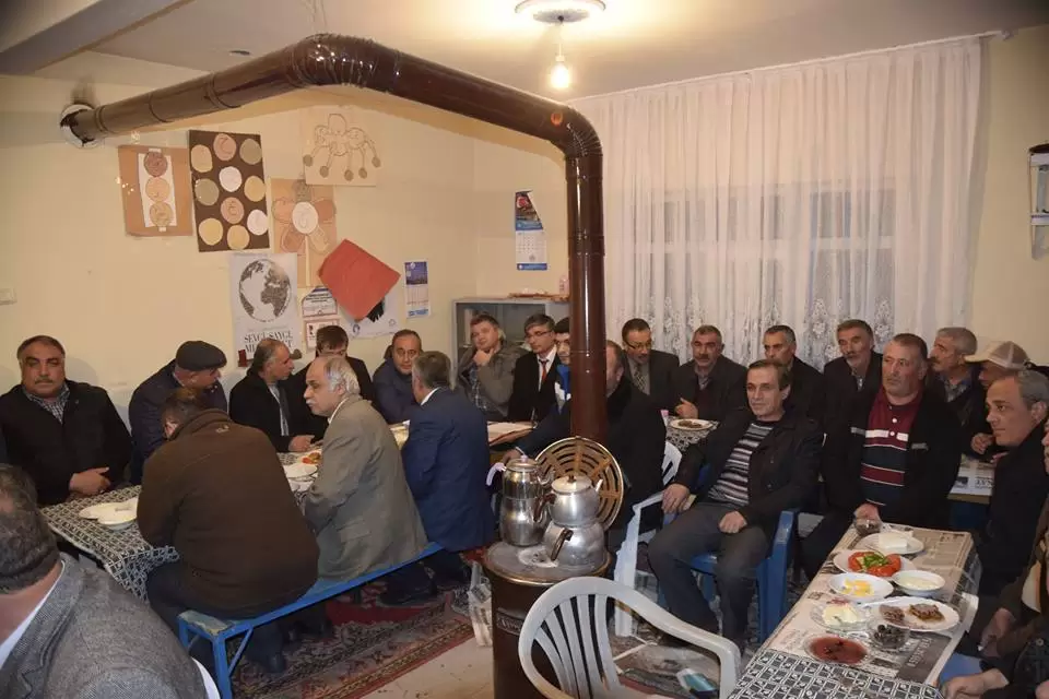 Dağdelen çiftçilerle bir araya geldi - Kırıkkale Haber, Son Dakika Kırıkkale Haberleri Dağdelen çiftçilerle bir araya geldi - Kırıkkale Haber, Son Dakika Kırıkkale Haberleri