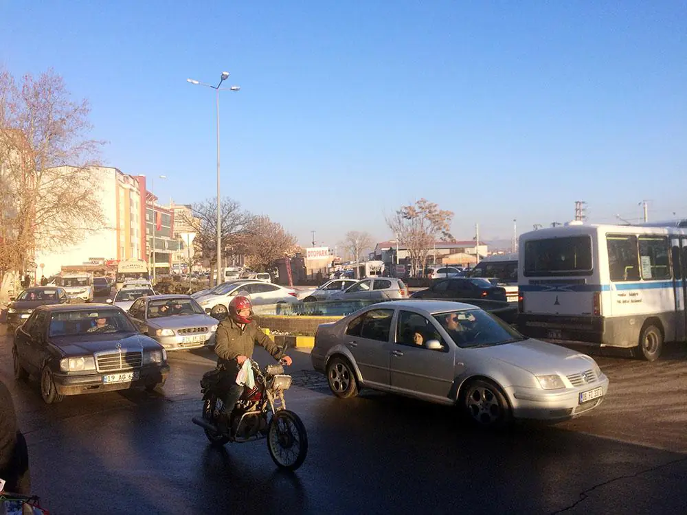 Trafik kilitleniyor - Kırıkkale Haber, Son Dakika Kırıkkale Haberleri