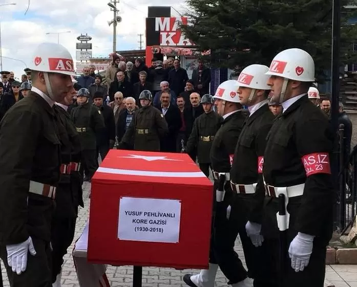 Kore gazisi Pehlivanlı toprağa verildi - Kırıkkale Haber, Son Dakika Kırıkkale Haberleri Kore gazisi Pehlivanlı toprağa verildi - Kırıkkale Haber, Son Dakika Kırıkkale Haberleri