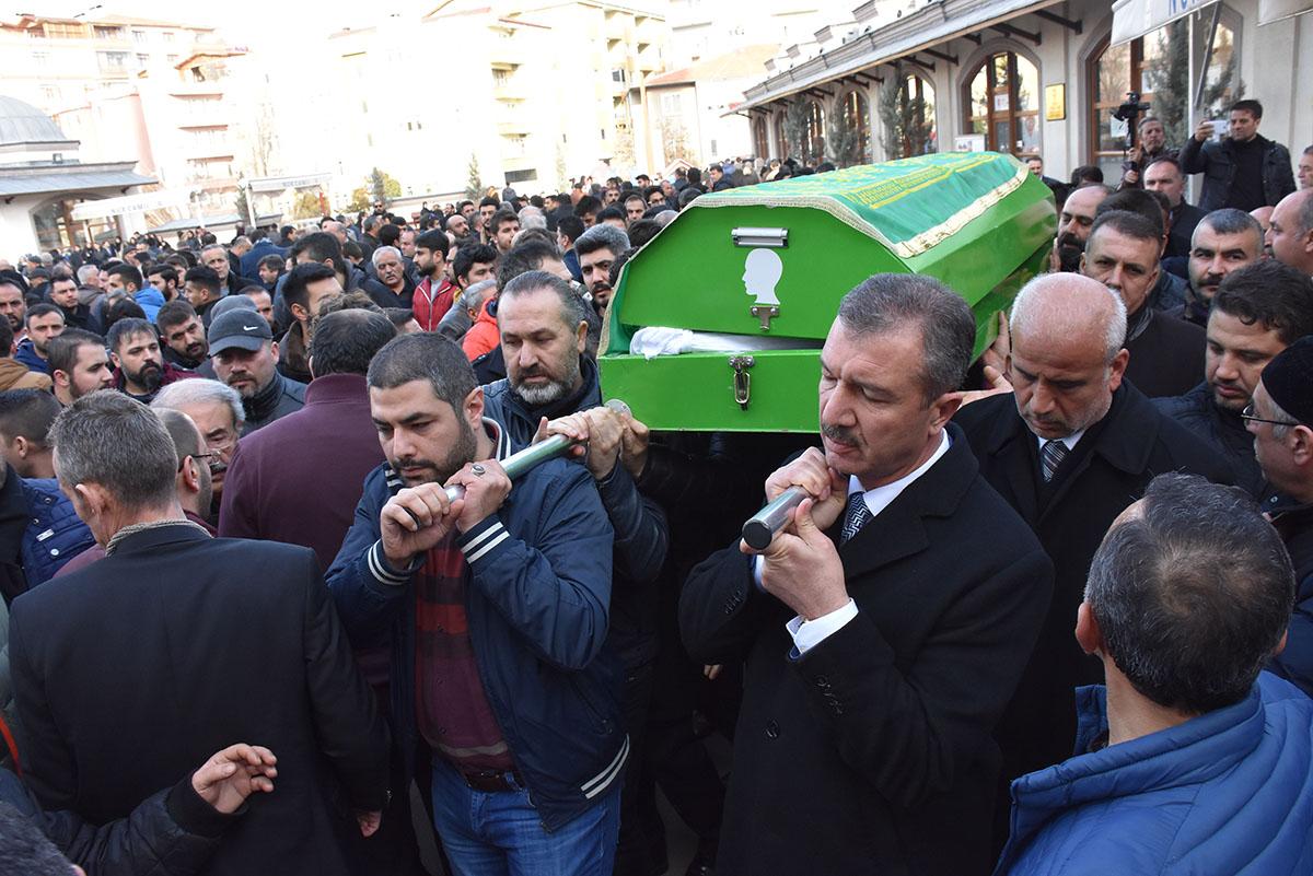 Yiğit Tunç son yolculuğuna uğurlandı - Kırıkkale Haber, Son Dakika Kırıkkale Haberleri