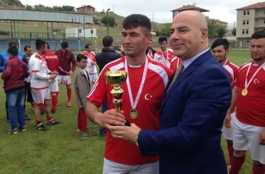 Karakeçili’de gol düellosu - Kırıkkale Haber, Son Dakika Kırıkkale Haberleri Karakeçili’de gol düellosu - Kırıkkale Haber, Son Dakika Kırıkkale Haberleri