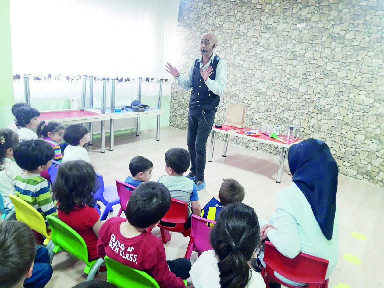 Keşif Gemisi’nde miniklere İllüzyon gösterisi - Kırıkkale Haber, Son Dakika Kırıkkale Haberleri