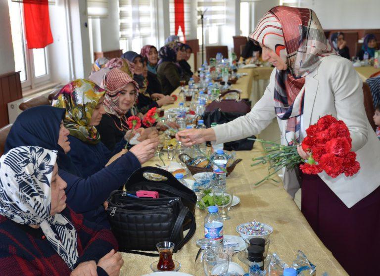 Şehit Anneleri Bir Araya Geldi - Kırıkkale Haber, Son Dakika Kırıkkale Haberleri