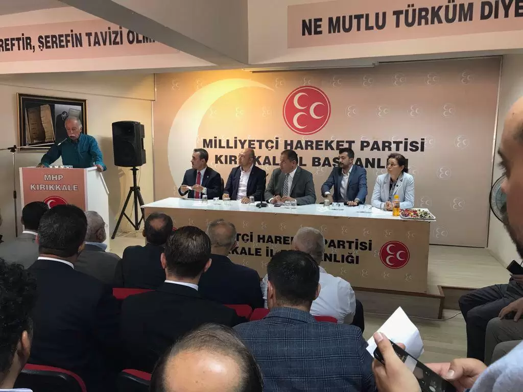 MHP’de bayramlaşma töreni - Kırıkkale Haber, Son Dakika Kırıkkale Haberleri MHP’de bayramlaşma töreni - Kırıkkale Haber, Son Dakika Kırıkkale Haberleri