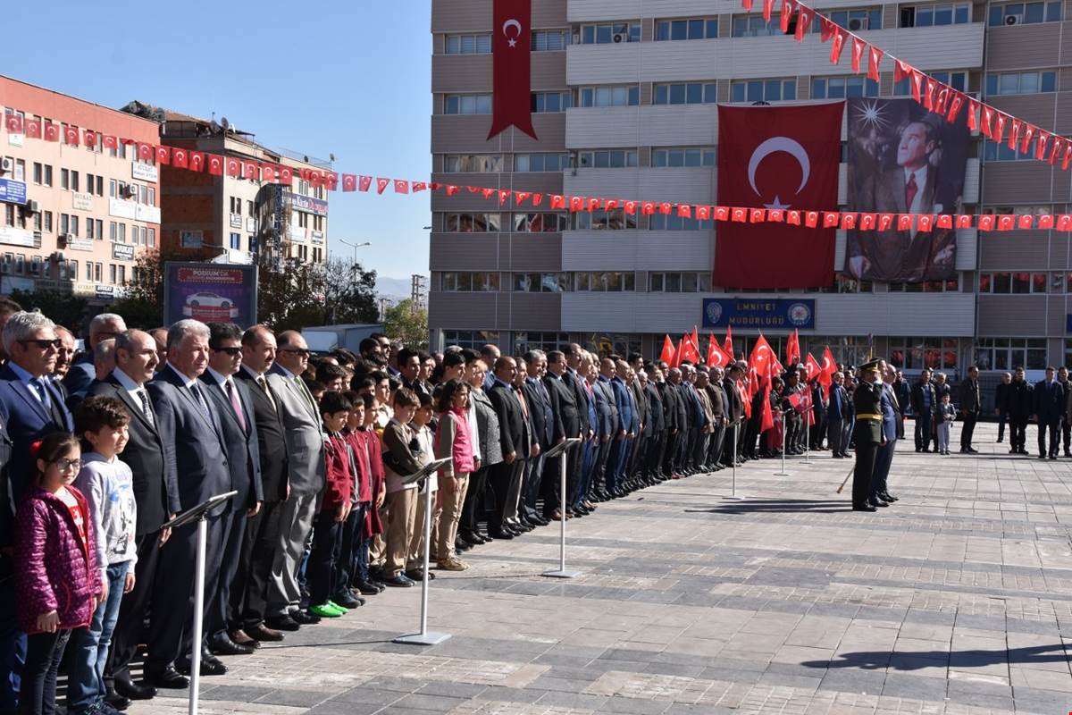 Kırıkkale’de 29 Ekim Cumhuriyet Bayramı Coşkusu - Kırıkkale Haber, Son Dakika Kırıkkale Haberleri