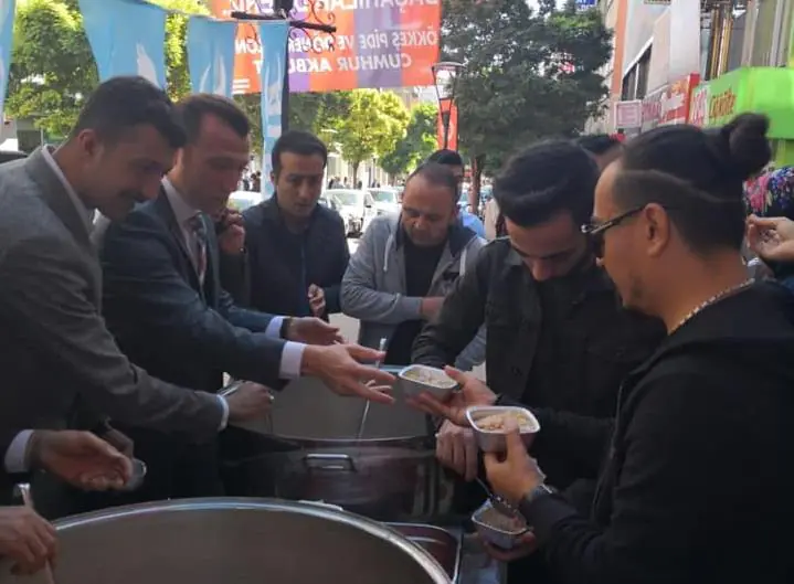 Ülkü Ocaklarından aşure etkinliği - Kırıkkale Haber, Son Dakika Kırıkkale Haberleri Ülkü Ocaklarından aşure etkinliği - Kırıkkale Haber, Son Dakika Kırıkkale Haberleri