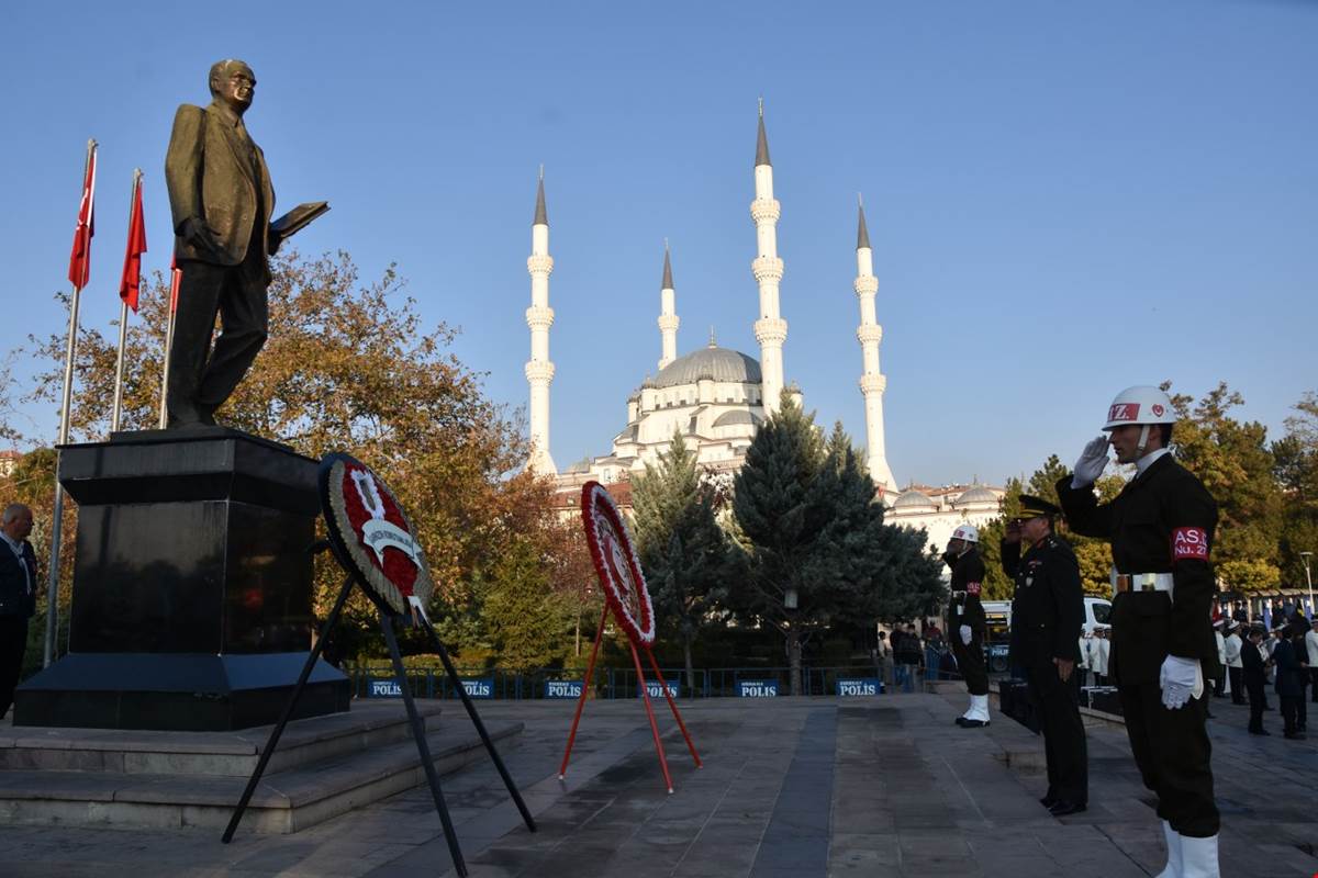 Büyük Önder Atatürk’ü Anıyoruz - Kırıkkale Haber, Son Dakika Kırıkkale Haberleri