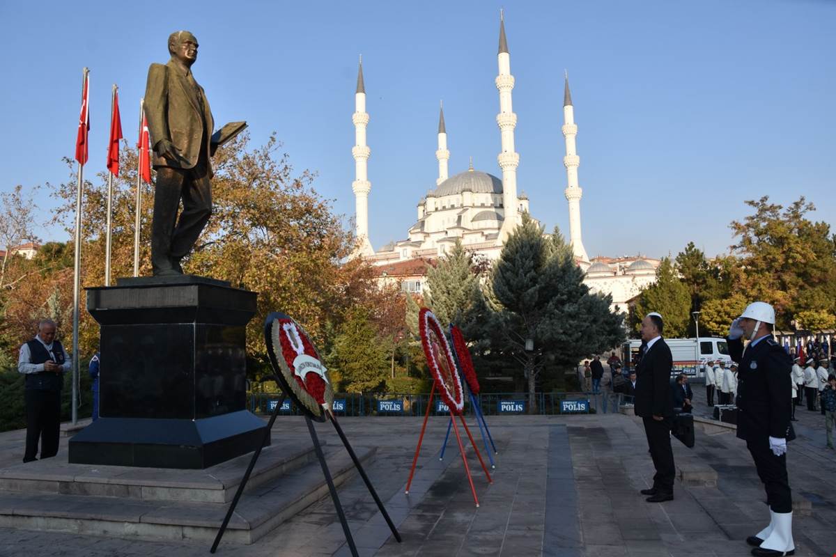 Büyük Önder Atatürk’ü Anıyoruz - Kırıkkale Haber, Son Dakika Kırıkkale Haberleri