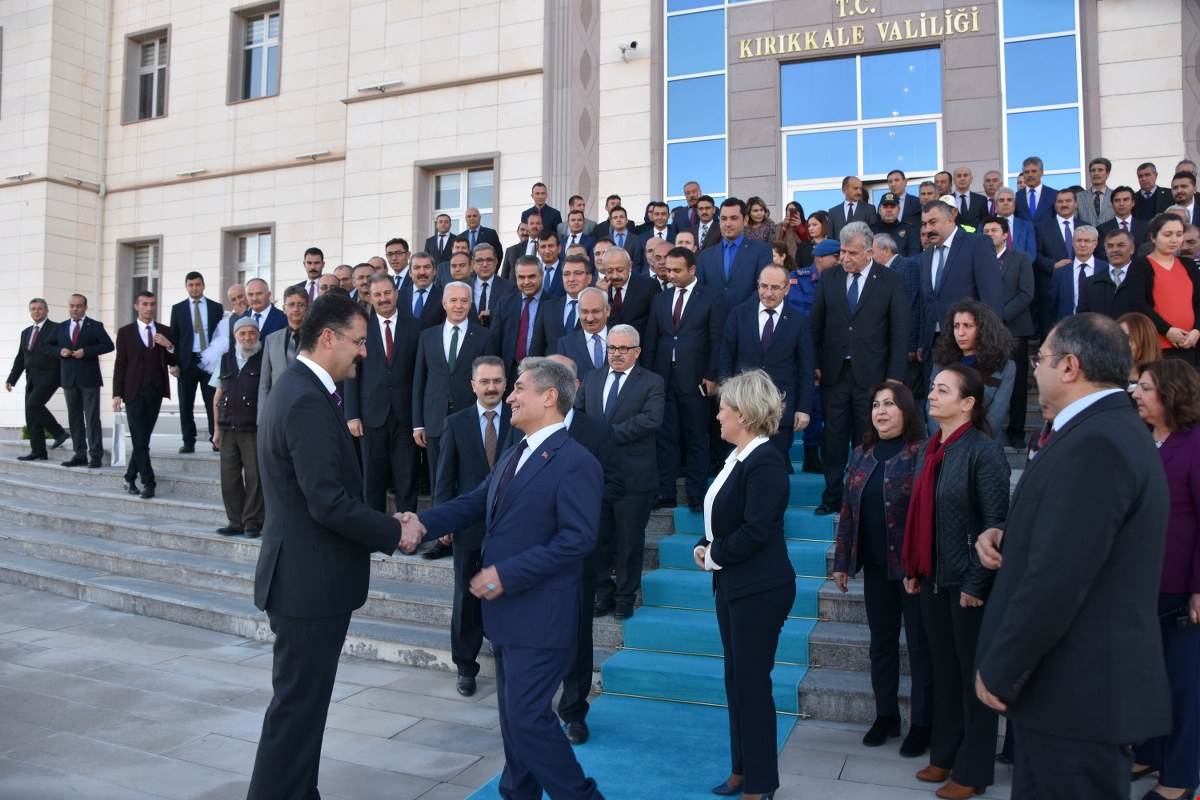 ‘Gönüllerin Valisi’ İlker Haktankaçmaz Kırıkkale’den Ayrıldı - Kırıkkale Haber, Son Dakika Kırıkkale Haberleri