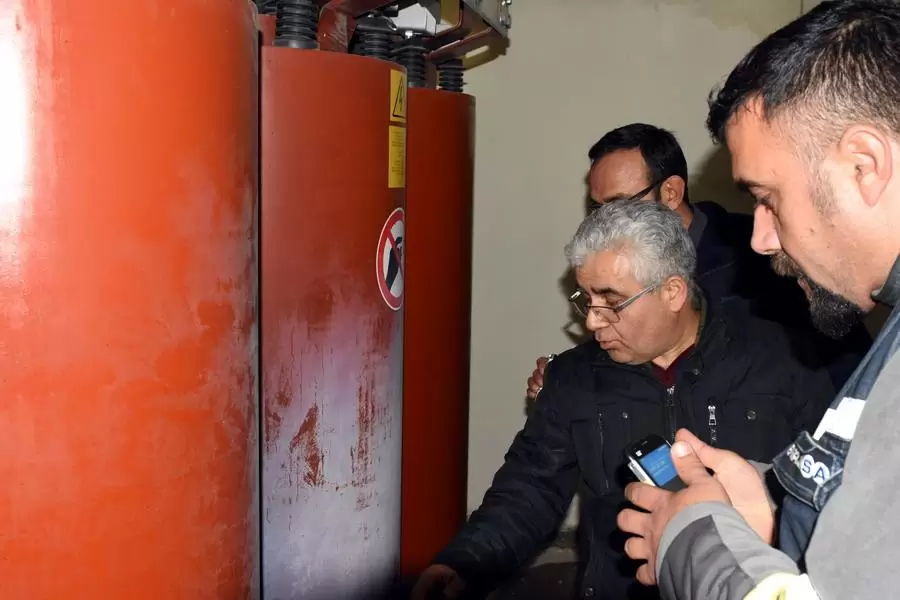 Kırıkkale Yüksek İhtisas Hastanesinde trafo patladı - Kırıkkale Haber, Son Dakika Kırıkkale Haberleri Kırıkkale Yüksek İhtisas Hastanesinde trafo patladı - Kırıkkale Haber, Son Dakika Kırıkkale Haberleri