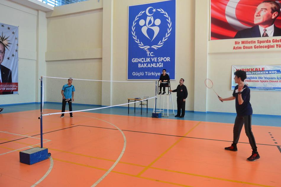 Okul sporları badmintonda raketler yarıştı - Kırıkkale Haber, Son Dakika Kırıkkale Haberleri