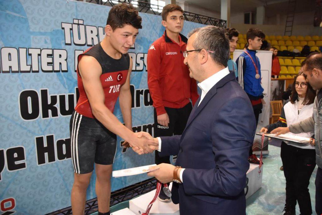 Okul Sporları T&uuml;rkiye Halter Şampiyonası Kırıkkale&rsquo;de Başladı - Kırıkkale Haber, Son Dakika Kırıkkale Haberleri