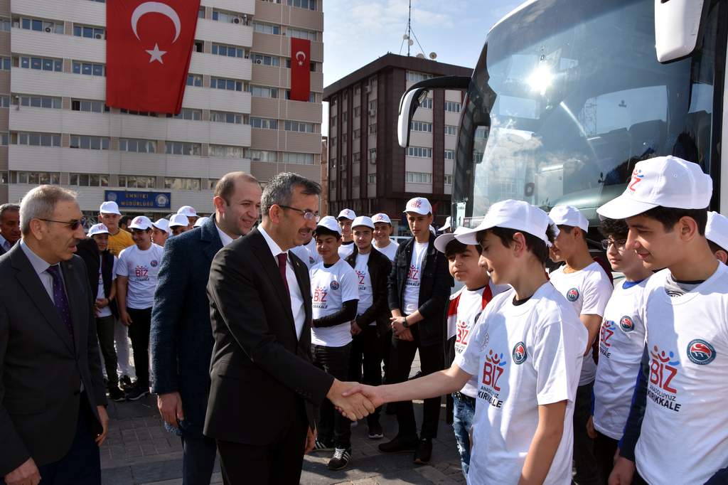 Tarihi güzellikleri keşfetmek için yola çıktılar - Kırıkkale Haber, Son Dakika Kırıkkale Haberleri