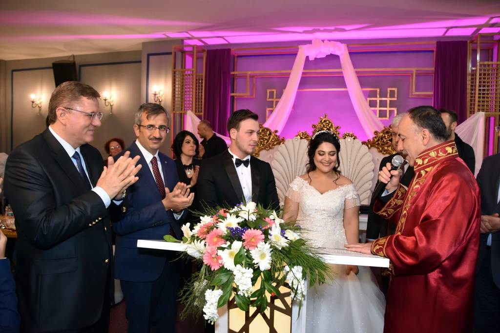 Yetiştirme yurdundan nikah masasına - Kırıkkale Haber, Son Dakika Kırıkkale Haberleri