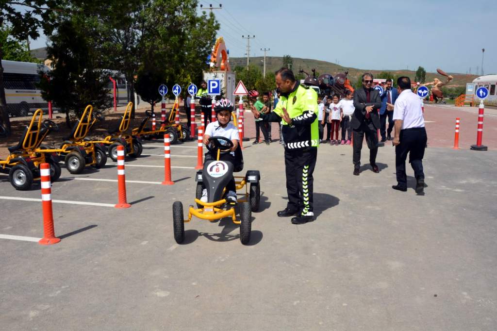 Çocuklara trafik eğitimi - Kırıkkale Haber, Son Dakika Kırıkkale Haberleri