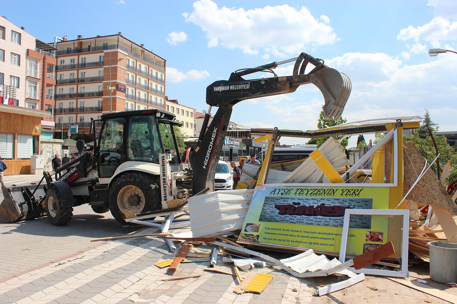 Yenişehir’de usulsüz yapılar yıkılıyor - Kırıkkale Haber, Son Dakika Kırıkkale Haberleri