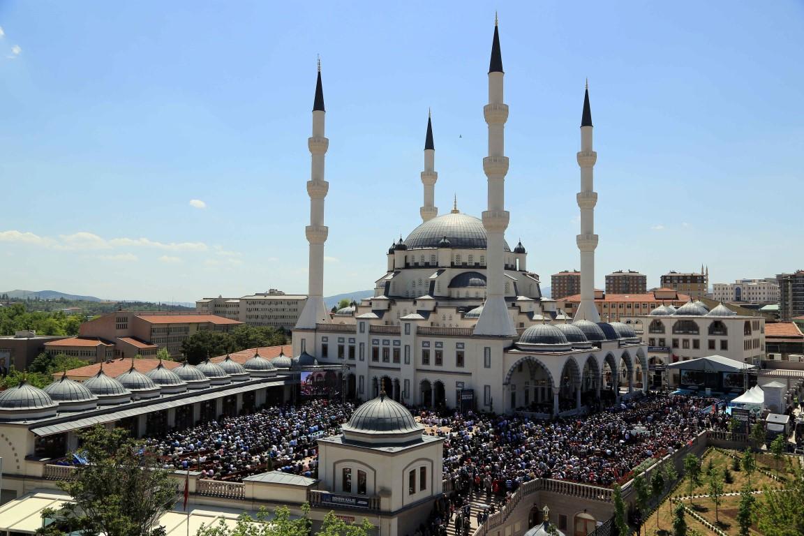 NİCE BAYRAMLARA - Kırıkkale Haber, Son Dakika Kırıkkale Haberleri