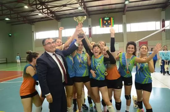 UNİKOP Üniversiteler arası voleybol turnuvası sona erdi - Kırıkkale Haber, Son Dakika Kırıkkale Haberleri