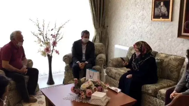 İçişleri Bakanı Soylu şehit annesiyle telefonda görüştü - Kırıkkale Haber, Son Dakika Kırıkkale Haberleri İçişleri Bakanı Soylu şehit annesiyle telefonda görüştü - Kırıkkale Haber, Son Dakika Kırıkkale Haberleri