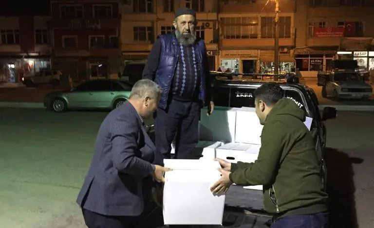 AK Parti Yahşihan İlçe Teşkilatı İhtiyaç Sahiplerine Ulaşıyor - Kırıkkale Haber, Son Dakika Kırıkkale Haberleri