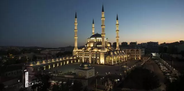 Yarından İtibaren Camilerde Beş Vakit Namaz Kılıncak - Kırıkkale Haber, Son Dakika Kırıkkale Haberleri Yarından İtibaren Camilerde Beş Vakit Namaz Kılıncak - Kırıkkale Haber, Son Dakika Kırıkkale Haberleri