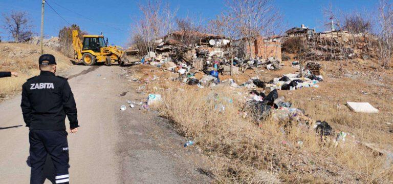 Mahalleli Şikayet Etti, Evden 1 Kamyon Çöp Çıktı - Kırıkkale Haber, Son Dakika Kırıkkale Haberleri