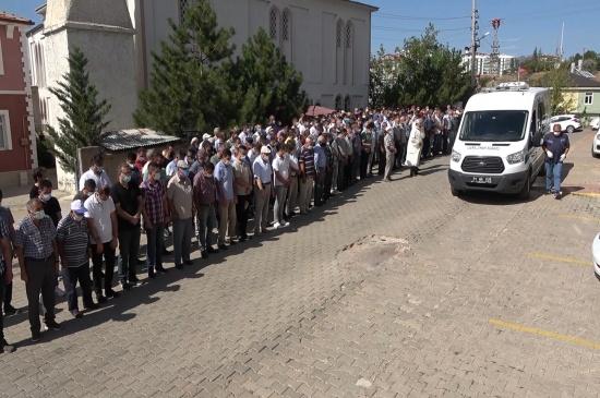 Öğretmen Çift Ve İki Çocuğu Toprağa Verildi - Kırıkkale Haber, Son Dakika Kırıkkale Haberleri