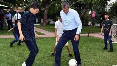 Sezer, Sevgi Evlerinde Kalan Çocuklarla Futbol Oynadı - Kırıkkale Haber, Son Dakika Kırıkkale Haberleri Sezer, Sevgi Evlerinde Kalan Çocuklarla Futbol Oynadı - Kırıkkale Haber, Son Dakika Kırıkkale Haberleri