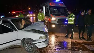 Trafik Kazası 2’si Polis, 3 Kişi Yaralandı - Kırıkkale Haber, Son Dakika Kırıkkale Haberleri Trafik Kazası 2’si Polis, 3 Kişi Yaralandı - Kırıkkale Haber, Son Dakika Kırıkkale Haberleri