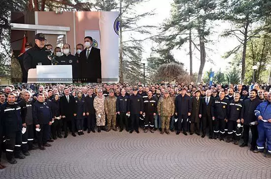 Milli Savunma Bakanı Akar Mühimmat Fabrikasını Ziyaret Etti - Kırıkkale Haber, Son Dakika Kırıkkale Haberleri Milli Savunma Bakanı Akar Mühimmat Fabrikasını Ziyaret Etti - Kırıkkale Haber, Son Dakika Kırıkkale Haberleri