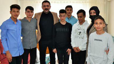 Vali Bülent Tekbıyıkoğlu Ve Eşi Çocuk Evlerini Ziyaret Etti - Kırıkkale Haber, Son Dakika Kırıkkale Haberleri