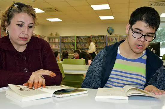 Emirhan, 12 yılda 3 bine yakın kitap okudu - Kırıkkale Haber, Son Dakika Kırıkkale Haberleri Emirhan, 12 yılda 3 bine yakın kitap okudu - Kırıkkale Haber, Son Dakika Kırıkkale Haberleri