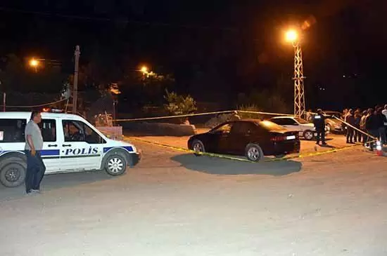 Düğünde Silahlı Kavga 2 Yaralı - Kırıkkale Haber, Son Dakika Kırıkkale Haberleri Düğünde Silahlı Kavga 2 Yaralı - Kırıkkale Haber, Son Dakika Kırıkkale Haberleri