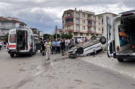 İki Otomobilin Çarpıştığı Kazada Biri Ağır 4 Kişi Yaralandı - Kırıkkale Haber, Son Dakika Kırıkkale Haberleri