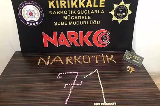 249 adet ECTASY Hap Yakalandı - Kırıkkale Haber, Son Dakika Kırıkkale Haberleri 249 adet ECTASY Hap Yakalandı - Kırıkkale Haber, Son Dakika Kırıkkale Haberleri