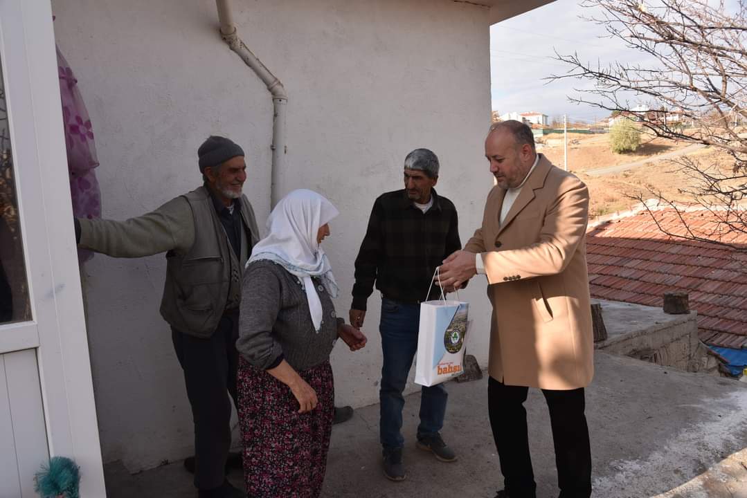 Tekin 48 Haneyi Ziyaret Etti - Kırıkkale Haber, Son Dakika Kırıkkale Haberleri