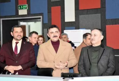 Tekbıyıkoğlu, Görevi Başındaki Personelin Yeni Yılını Kutladı - Kırıkkale Haber, Son Dakika Kırıkkale Haberleri Tekbıyıkoğlu, Görevi Başındaki Personelin Yeni Yılını Kutladı - Kırıkkale Haber, Son Dakika Kırıkkale Haberleri
