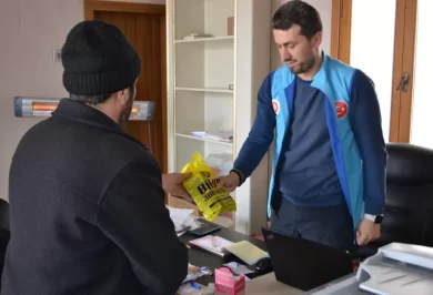 Umre İçin Biriktirdiği Parayı Depremzedelere Bağışladı - Kırıkkale Haber, Son Dakika Kırıkkale Haberleri Umre İçin Biriktirdiği Parayı Depremzedelere Bağışladı - Kırıkkale Haber, Son Dakika Kırıkkale Haberleri