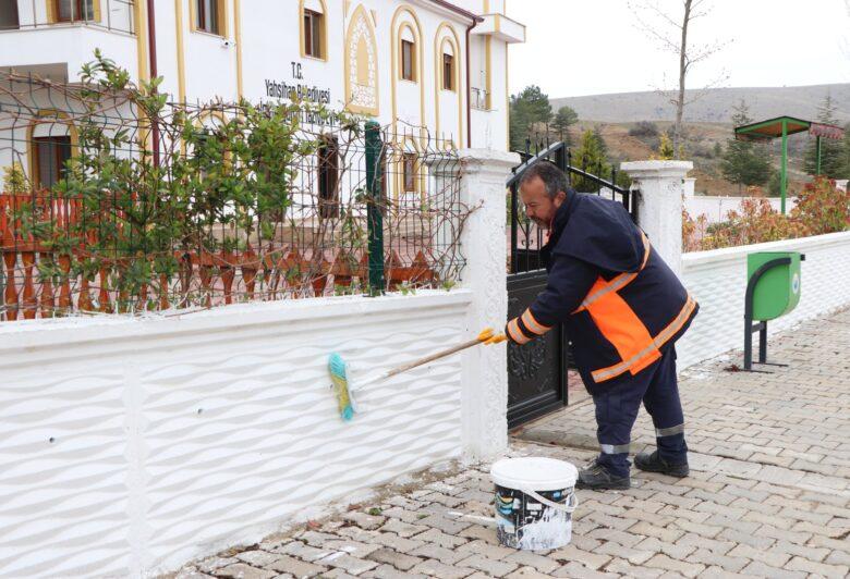 Acısu Mezarlığında Bayram Temizliği - Kırıkkale Haber, Son Dakika Kırıkkale Haberleri