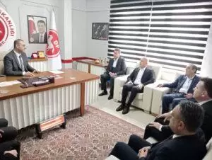 Ahmet Önal Millet İttifakı Partilerini Ziyaret Ettti – Kırıkkale Haber, Son Dakika Kırıkkale Haberleri
Ahmet Önal Millet İttifakı Partilerini Ziyaret Ettti - Kırıkkale Haber, Son Dakika Kırıkkale Haberleri