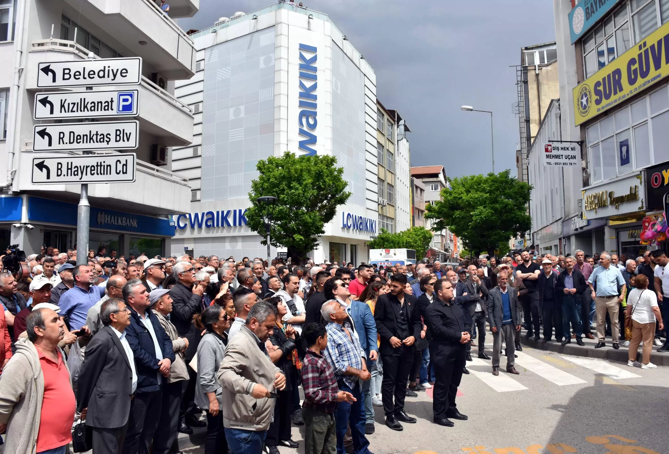 Türk Milliyetçilerinin Oyu Ciro Edilemez Türk Milliyetçilerinin Oyu Ciro Edilemez