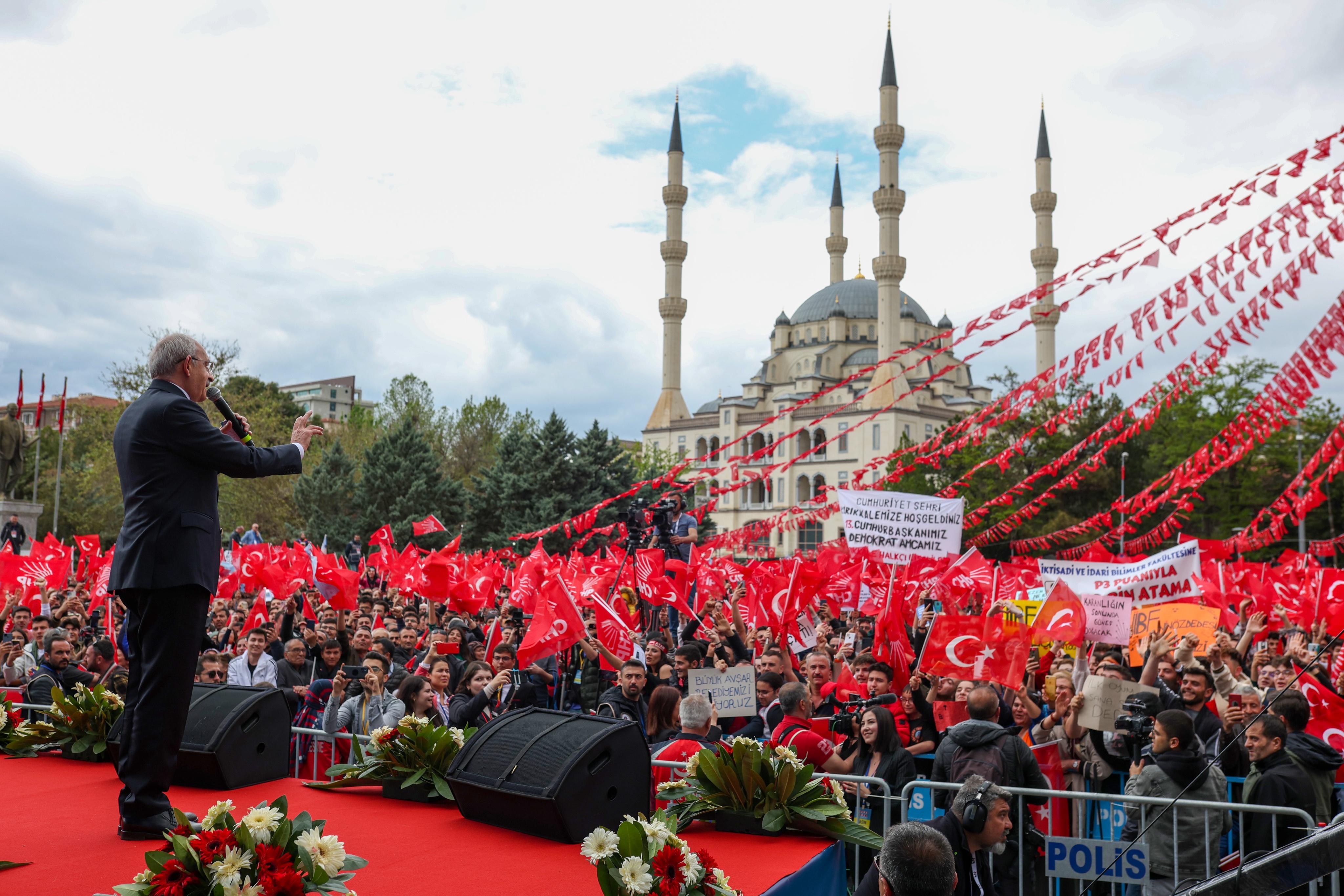 Kılıçdaroğlu, Kırıkkale'de: Oy Kullanın, Demokratik Yollarla Otoriter Bir Yönetimi Değiştirelim - Kırıkkale Haber, Son Dakika Kırıkkale Haberleri