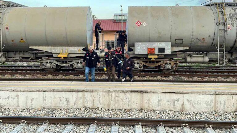 Vagonların Üzerine Çıkan Çocuk Yüksek Gerilim Hattına Kapıldı - Kırıkkale Haber, Son Dakika Kırıkkale Haberleri