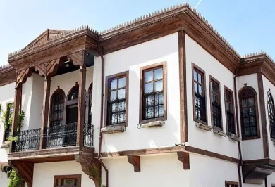 krallarin-ressami’nin-dogdugu-ev,-ziyaretcilerini-bekliyor