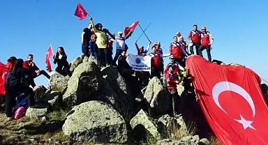 Dinek Dağı'nda Cumhuriyet'in 100. yılı kutlandı - Kırıkkale Haber, Son Dakika Kırıkkale Haberleri dinek-dagi’nda-cumhuriyet’in-100.-yili-kutlandi
