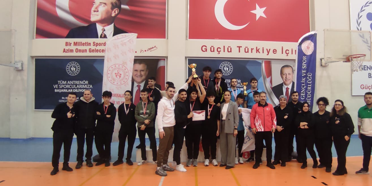 badminton-sampiyonlari-belli-oldu