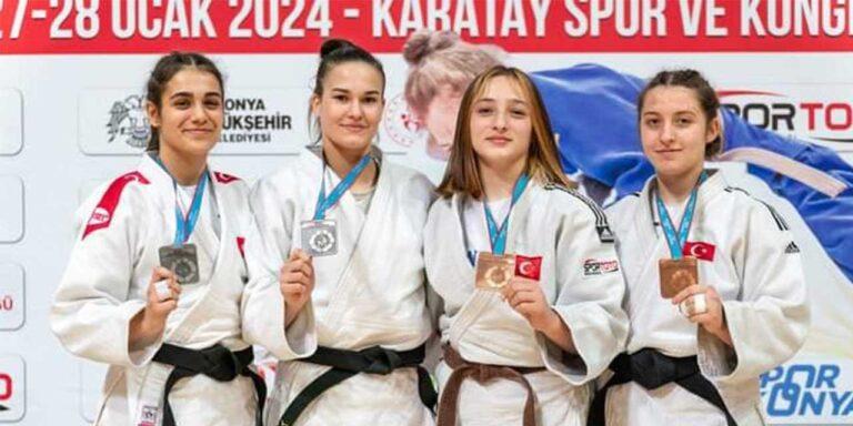 Kırıkkaleli kadınlardan judo başarısı - Kırıkkale Haber, Son Dakika Kırıkkale Haberleri